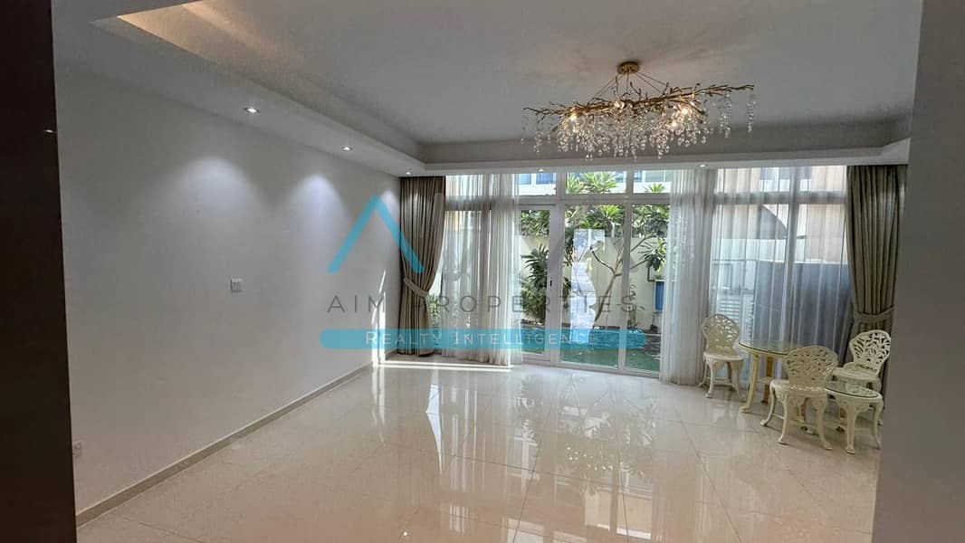 **Exquisite 3-Bedroom Luxury Villa , Terrace & Grand Garden** - Image 30