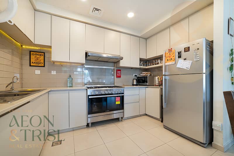 Single row | Full Corner | Opp Central park