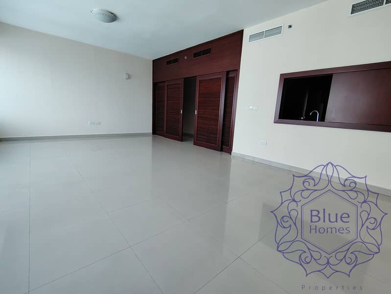 MODERN 2BHK WITH 2 CAR PARKINGS 125K