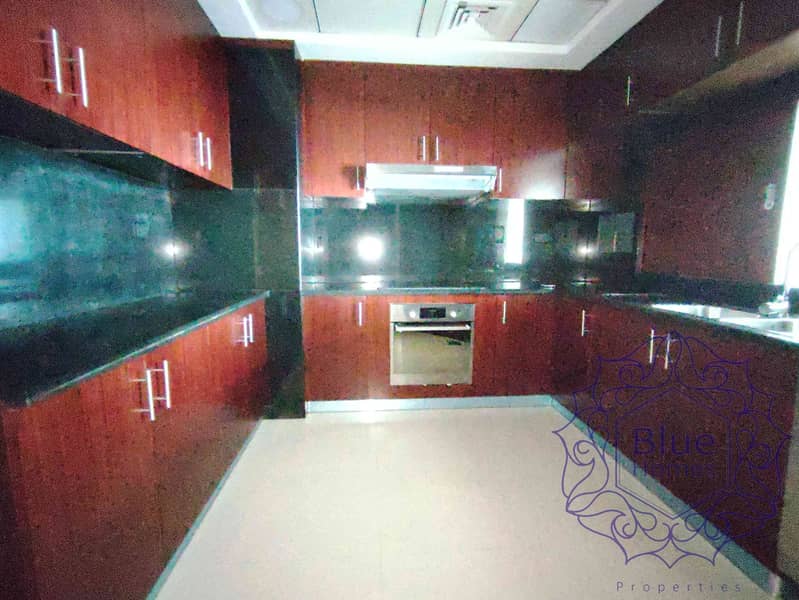 MODERN 2BHK WITH 2 CAR PARKINGS 125K