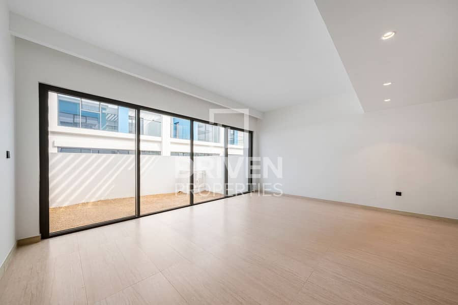 Vacant | Inner Community View | Brand New