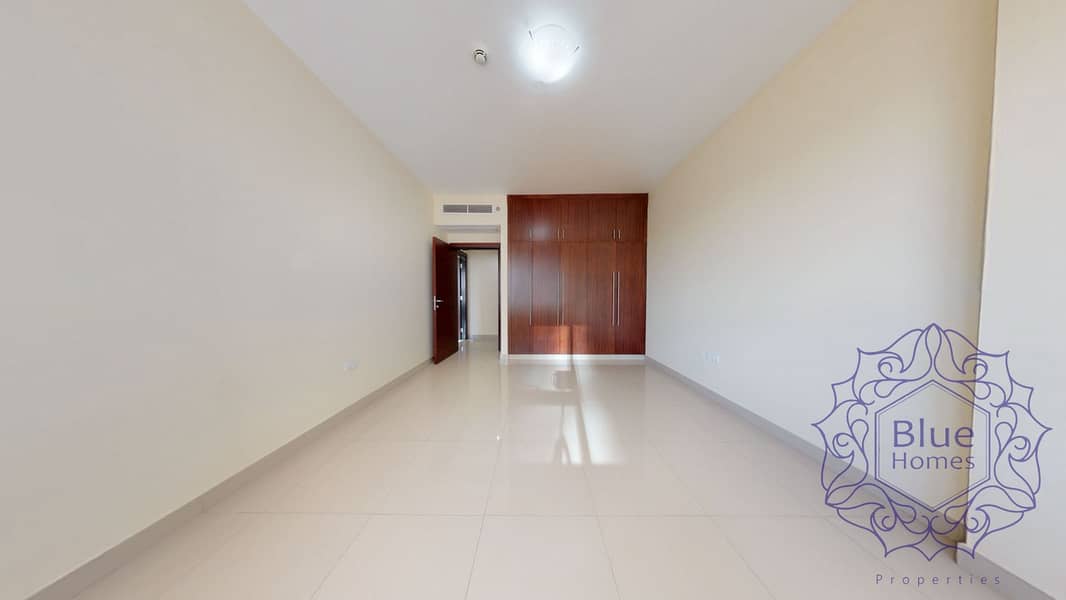 LUXURY 2BHK WITH TERACE 2 CAR PARKING 130k - Image 6