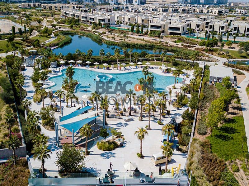 Luxurious 5 BR TH | Handover Soon | Single Row - Image 6