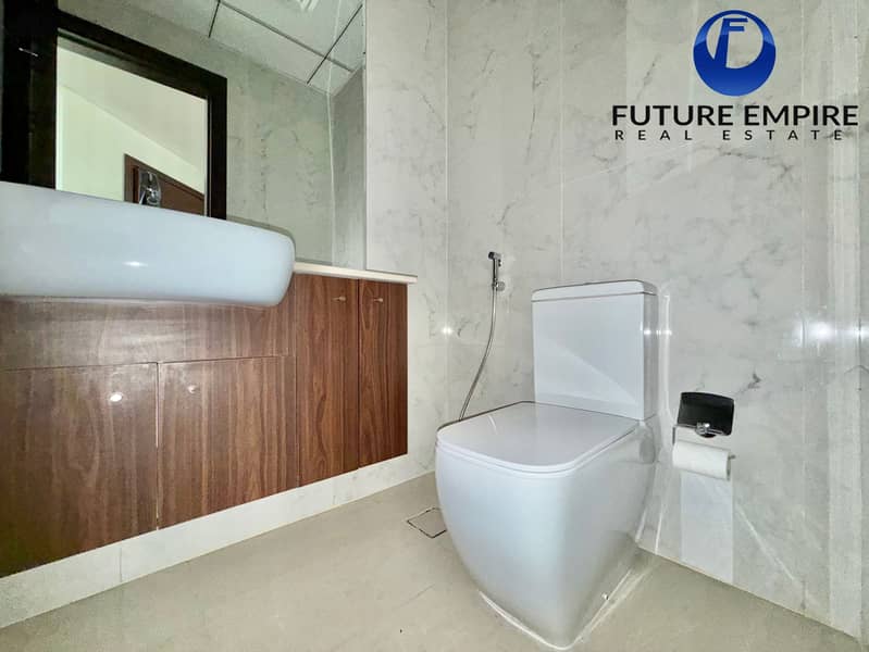 Huge Terrace|Spacious 2BHK|Near Metro - Image 12