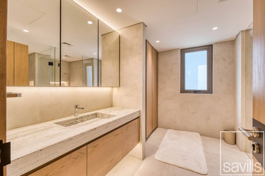 Duplex Penthouse | Modern Luxury | Fully Furnished - Image 23