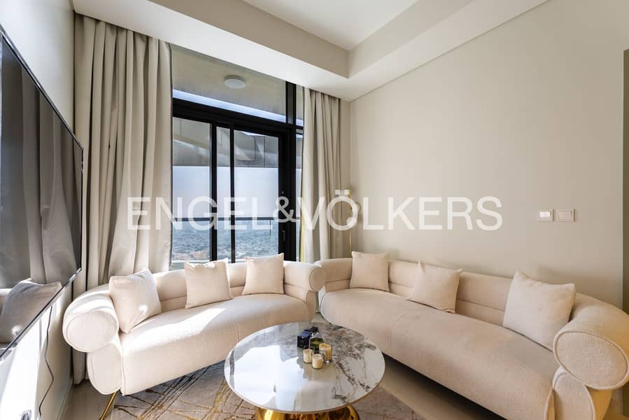 Exclusive, High floor, Furnished