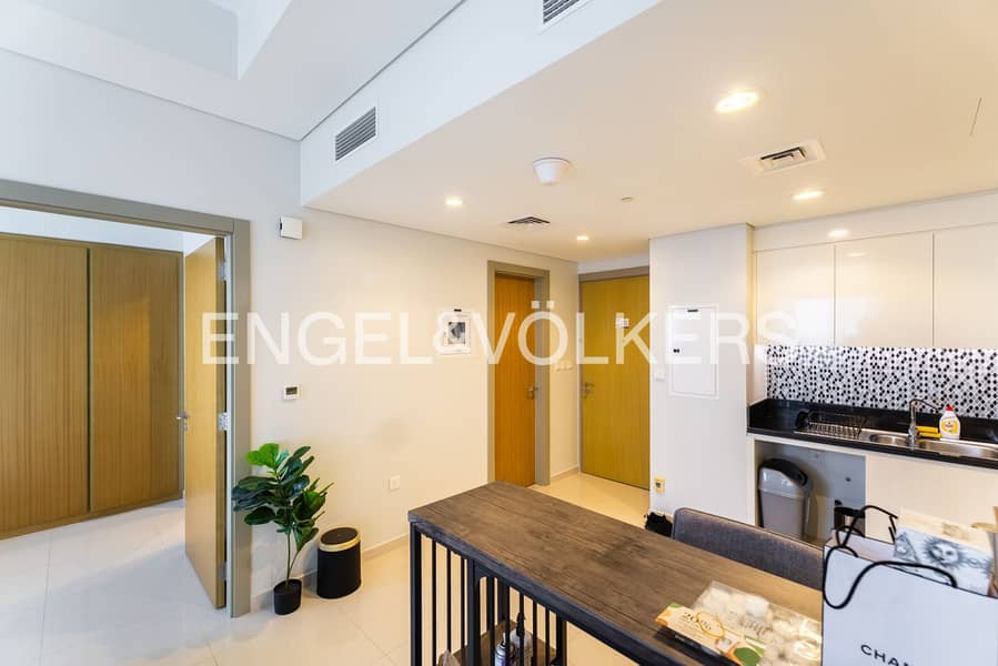 Exclusive, High floor, Furnished