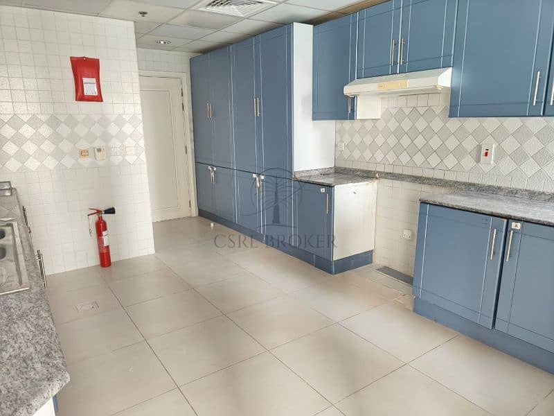 Spacious | Near Metro|Ready to Move In - Image 9