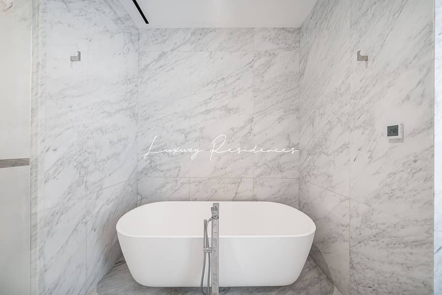 **Exquisite Turnkey 2BR Duplex with Private Pool** - Image 17