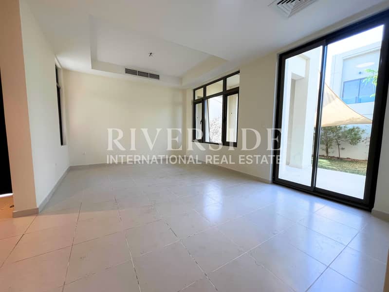 Corner Unit | Vacant | Near Amenities - Image 6