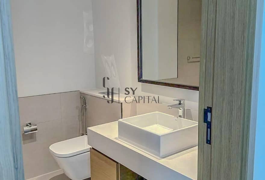 Contemporary Living | Community View | Unfurnished - Image 10