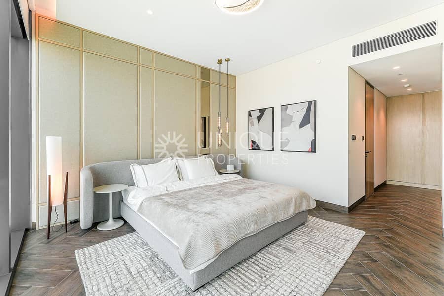 High-End Quality | Burj Khalifa View | Brand New - Image 12