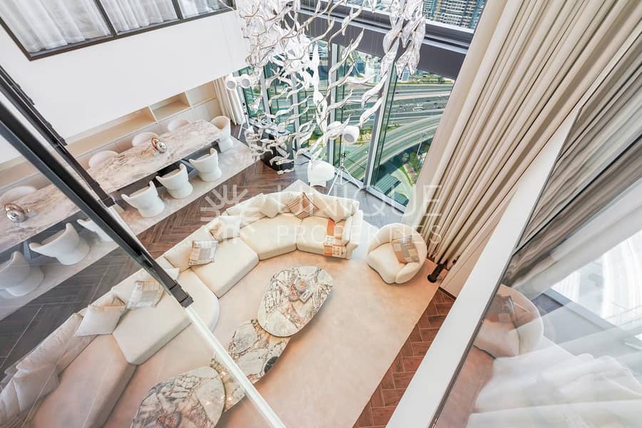 High-end Furnished | Duplex Apartment | Upgraded - Image 8