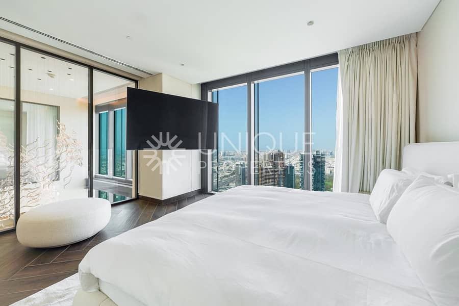 High-end Furnished | Duplex Apartment | Upgraded - Image 11