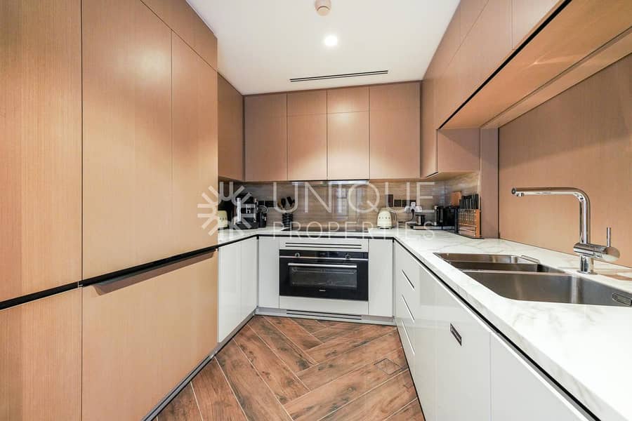 High-end Furnished | Duplex Apartment | Upgraded - Image 18