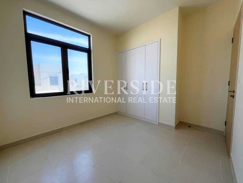 Corner Unit | Vacant | Near Amenities - Image 11