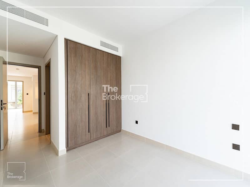 Twin Villa / Sky Suite / Ready Now - Image 13