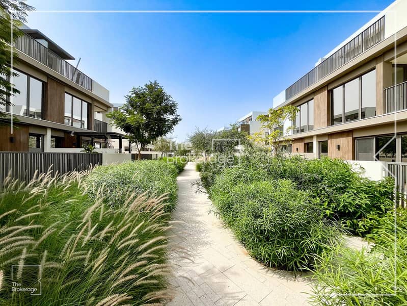 Twin Villa / Sky Suite / Ready Now - Image 27