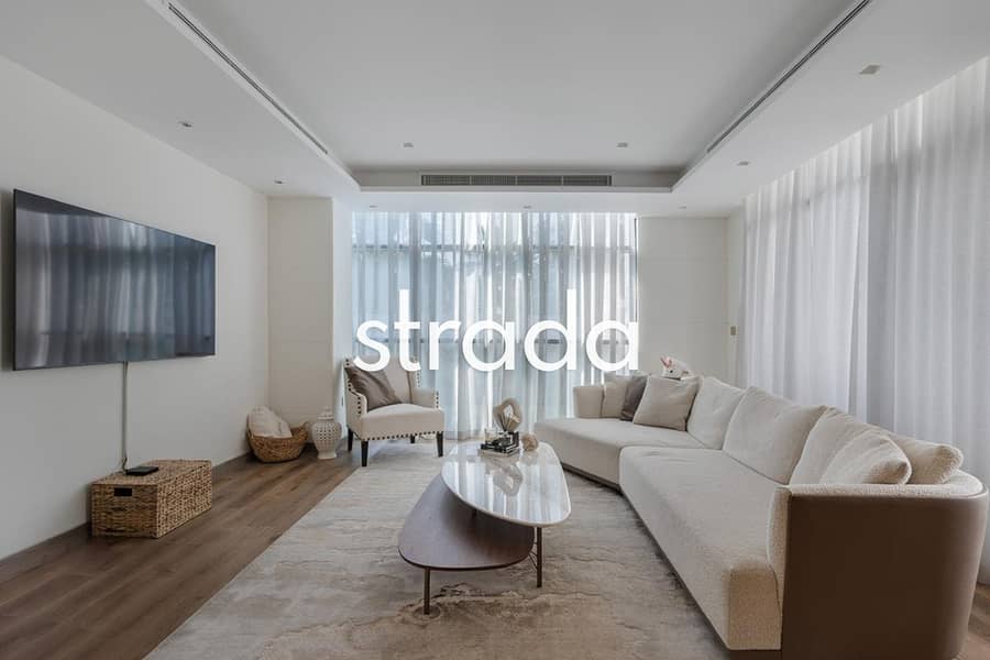 Standalone | Close to pool | Vacant