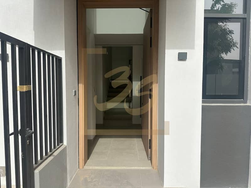 Single Row | Multiple Options | Area Specialist