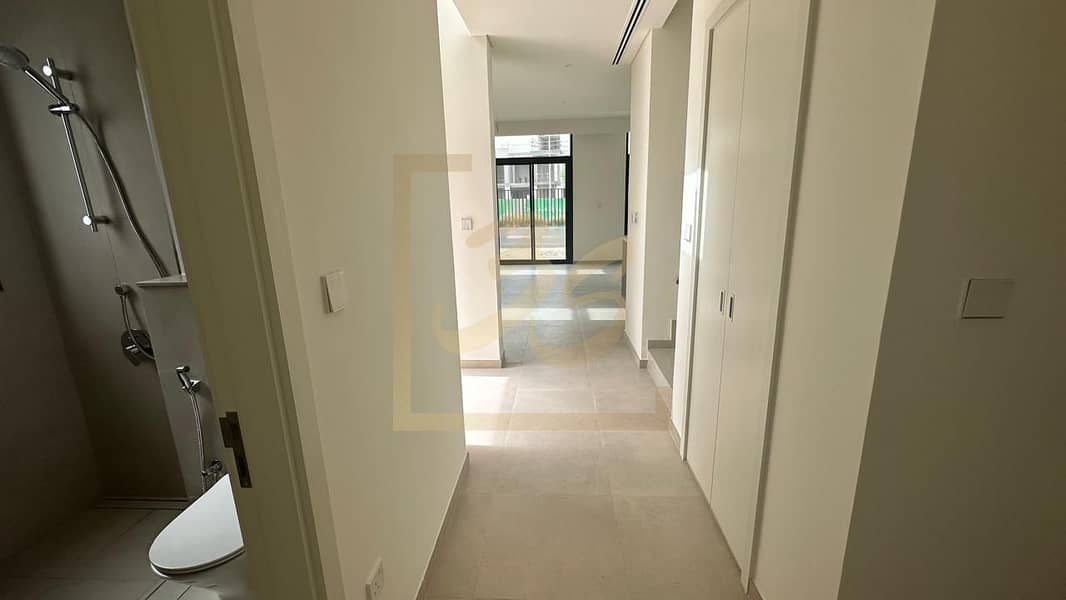 Single Row | Multiple Options | Area Specialist - Image 6