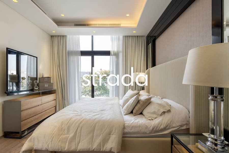 Standalone | Close to pool | Vacant - Image 7