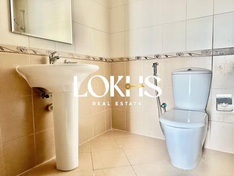 Spacious Layout I High ROI I Prime Location - Image 8