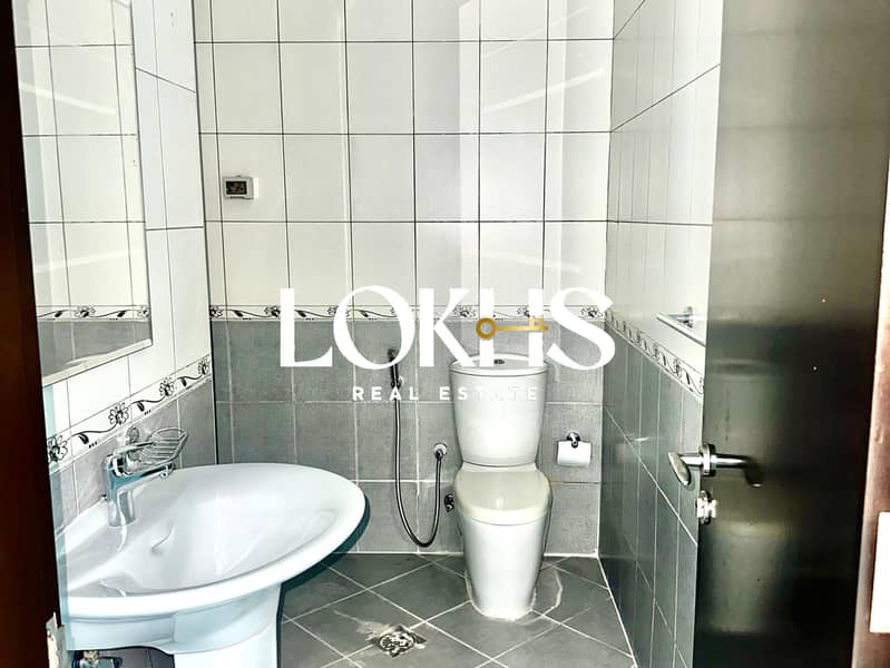 Spacious Layout I High ROI I Prime Location - Image 9