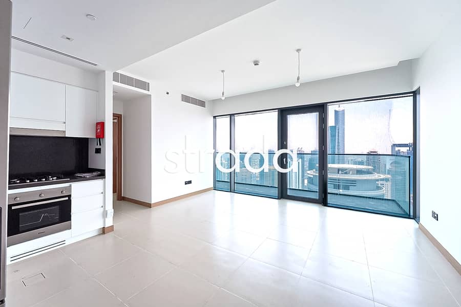 1 Bed | Skyline View | Largest Layout