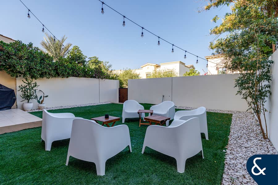 Renovated | Single Row | Type 1M | Three Bed