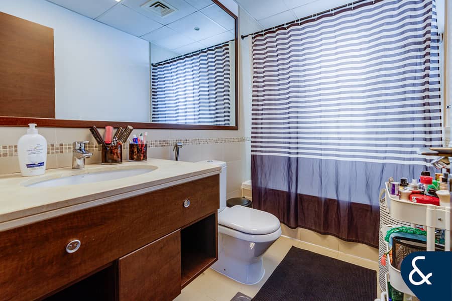 Renovated | Single Row | Type 1M | Three Bed - Image 14