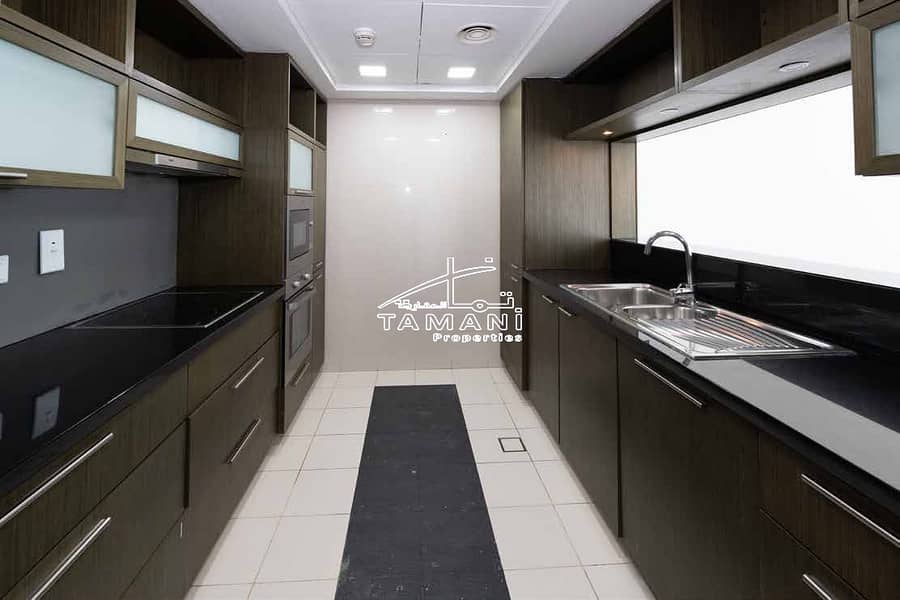 Ready | Spacious Living | Prime Downtown Location - Image 9