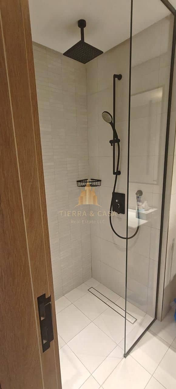 12 Cheques | Fully Furnished | Super Spacious I Premium Location