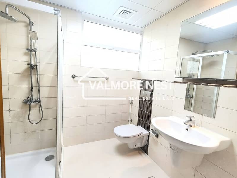 Family friendly I Peaceful community I Prime spot - Image 11