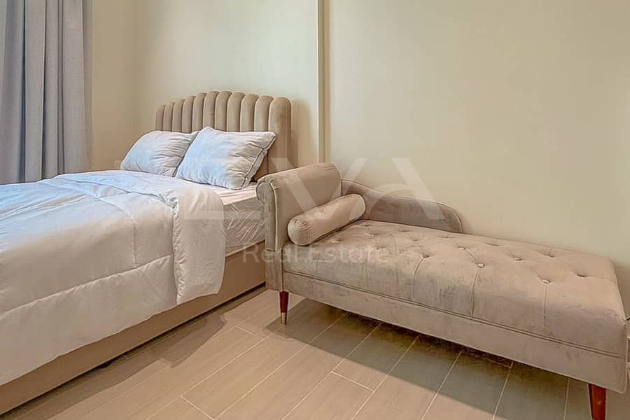 Fully Furnished | Ready to Move | Community View - Image 11