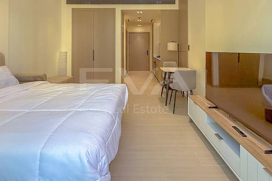 Fully Furnished | Ready to Move | Community View - Image 12