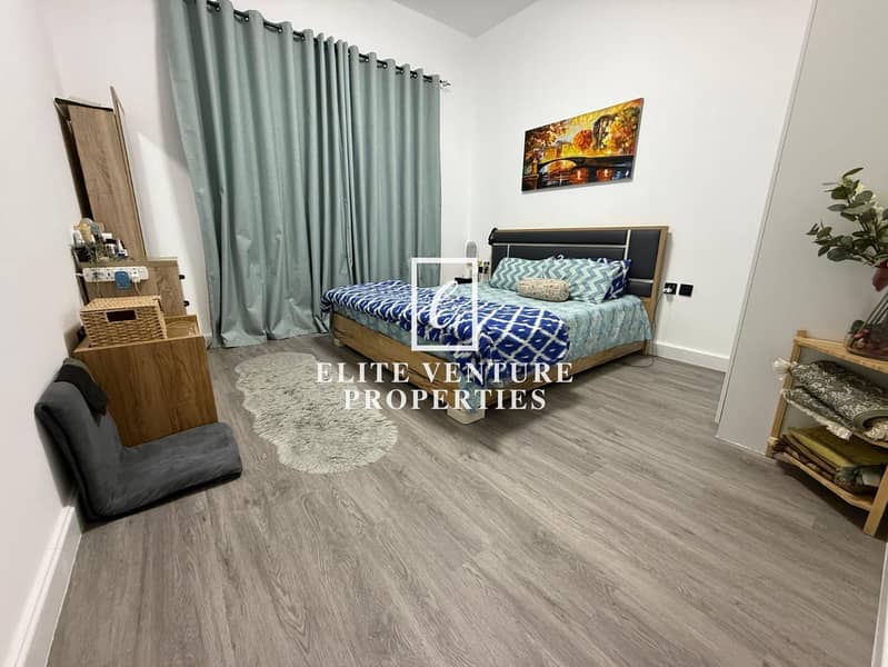 VACANT | FULLY FURNISHED | BRIGHT APARTMENT