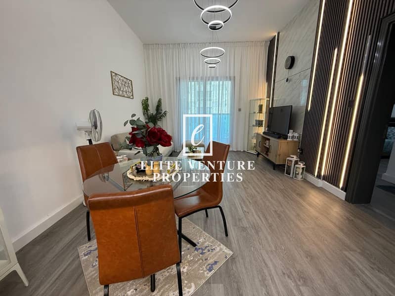 VACANT | FULLY FURNISHED | BRIGHT APARTMENT