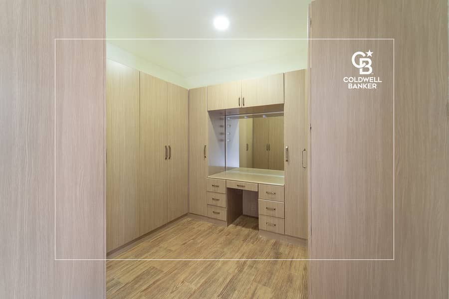 Huge layout | Vacant | Bungalow - Image 12