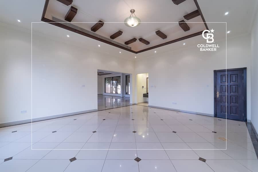 Huge layout | Vacant | Bungalow - Image 22