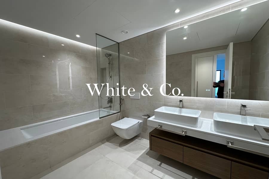 Newly Handed Over | Vacant 2 Bed + Maids | Balcony - Image 6