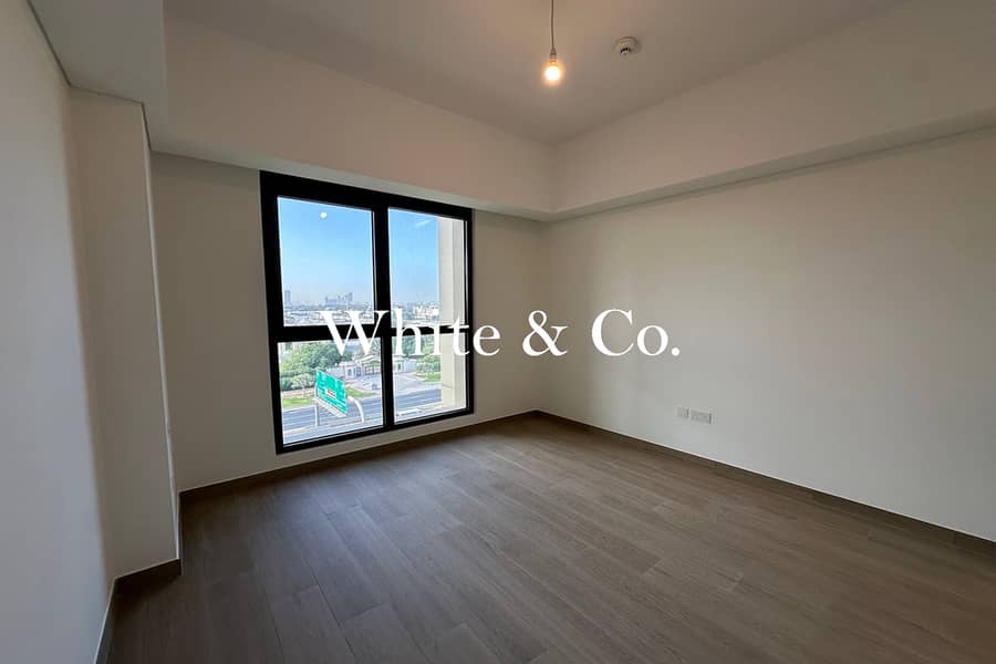 Newly Handed Over | Vacant 2 Bed + Maids | Balcony - Image 12