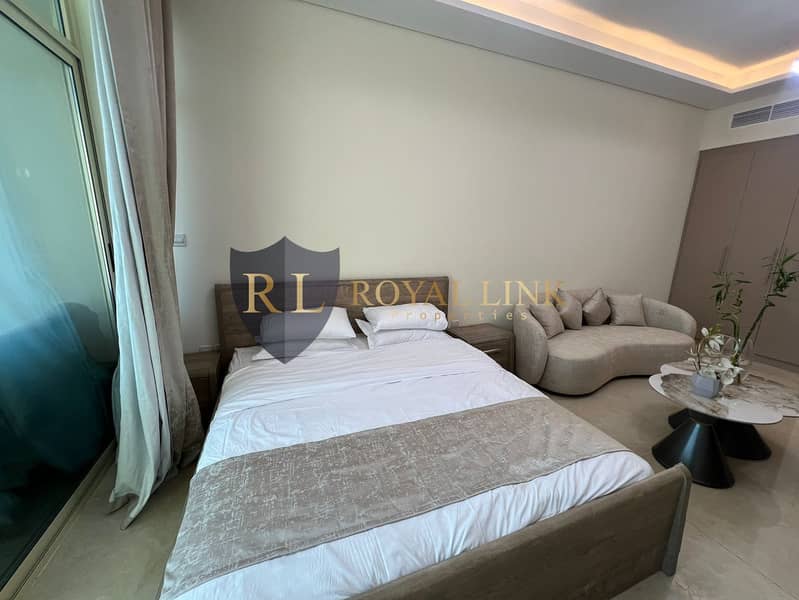 Brand New Fully Furnished Ready to Move 12 Cheqs