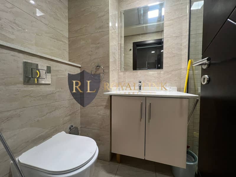 Brand New Fully Furnished Ready to Move 12 Cheqs - Image 13