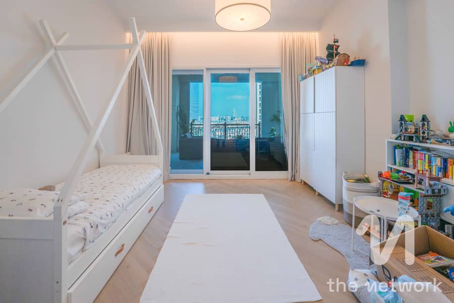 Brand New Renovation | Sea And Burj Views | Vacant - Image 19