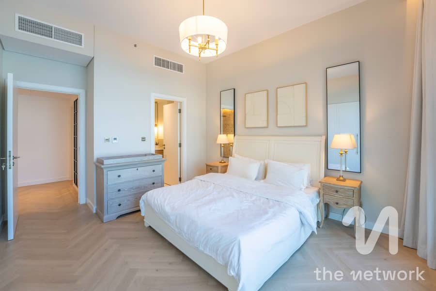 Brand New Renovation | Sea And Burj Views | Vacant - Image 24