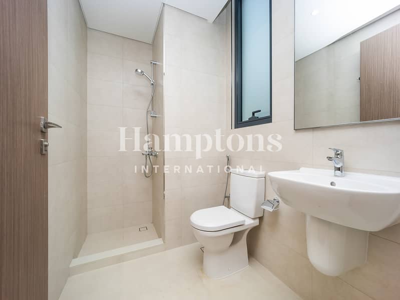 Brand New | Modern Layout | Single Row