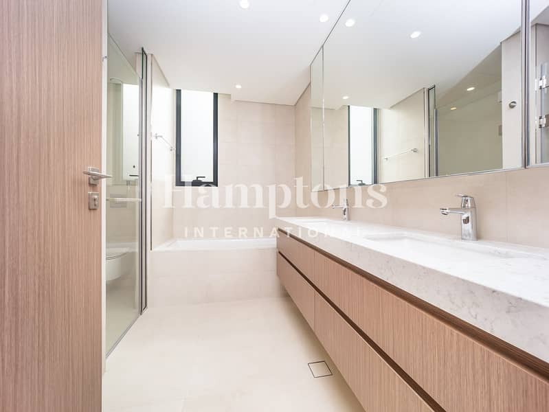 Brand New | Modern Layout | Single Row - Image 17