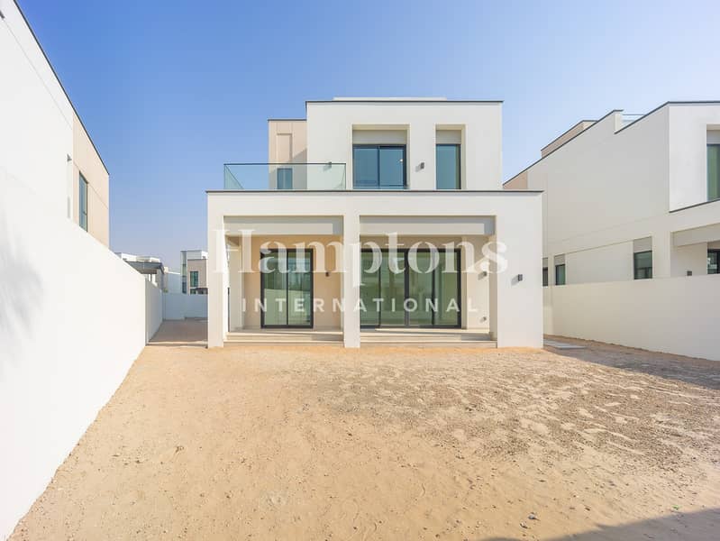 Brand New | Modern Layout | Single Row - Image 18