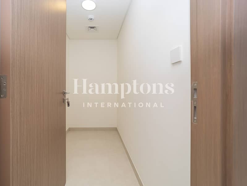 Brand New | Modern Layout | Single Row - Image 21